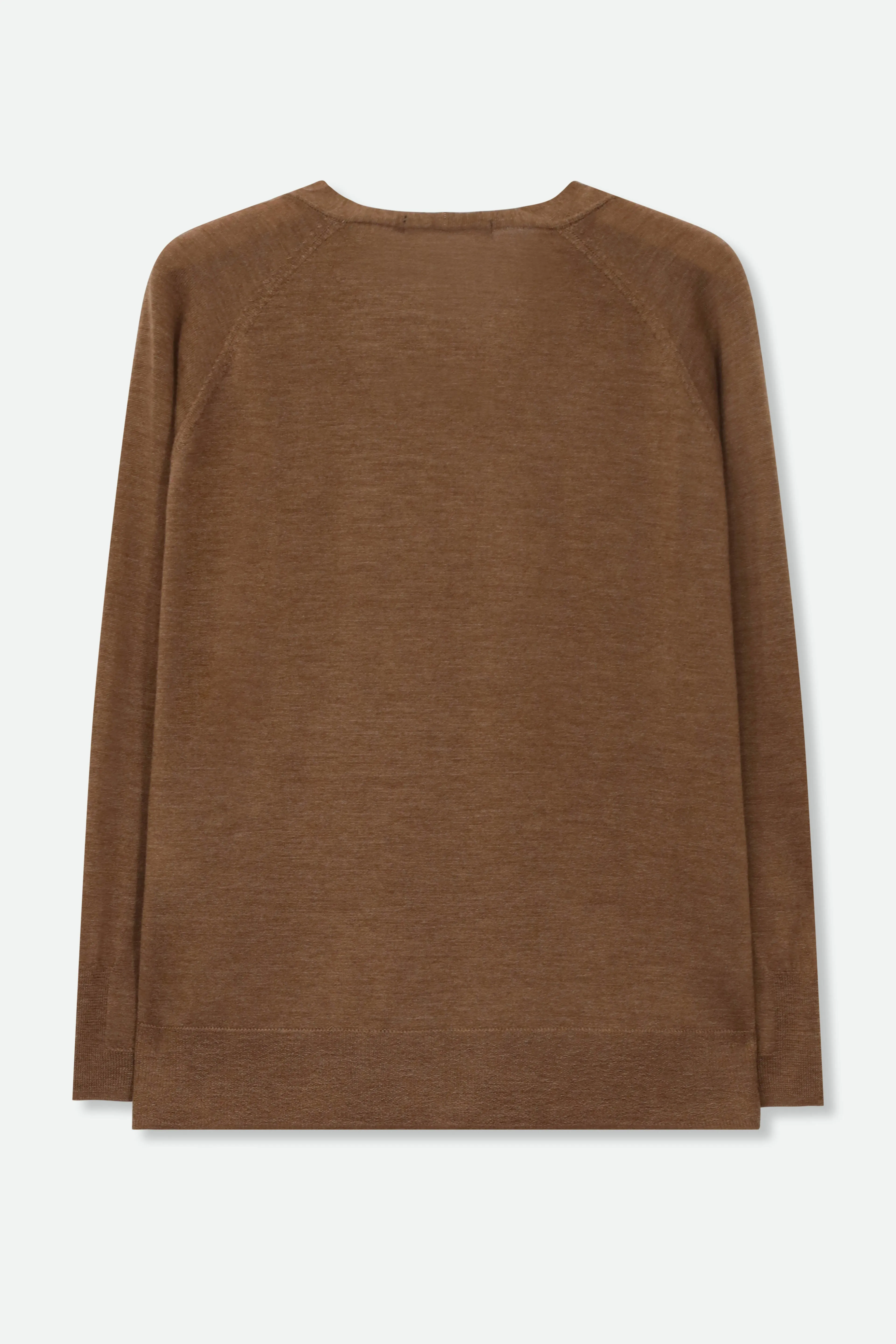 AVERY AMICO BOYFRIEND V NECK IN FINE ITALIAN MERINO