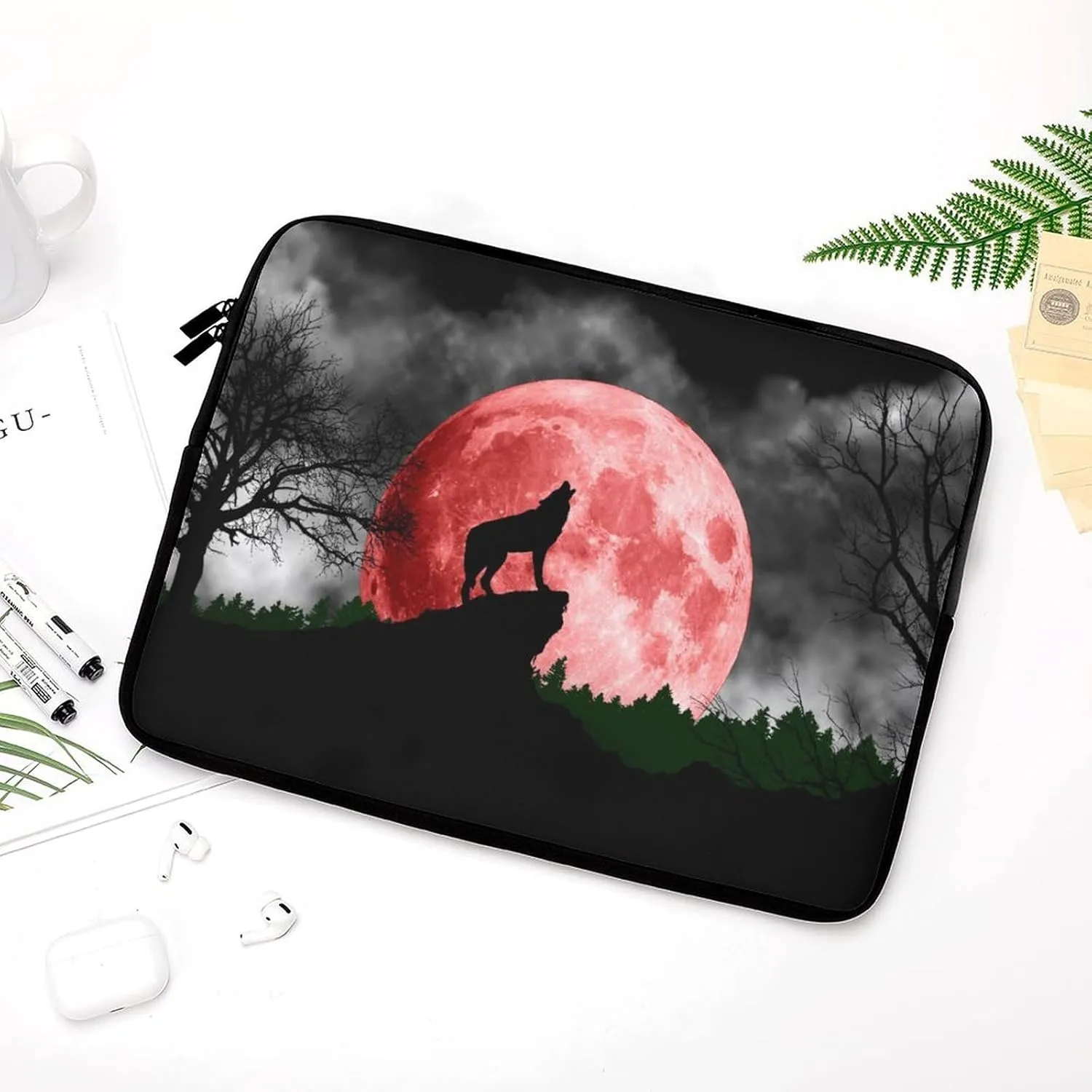 Blood Red Moon Wolf Personalized Laptop Bag Business Casual Laptop Case Slim Computer Bag Briefcase