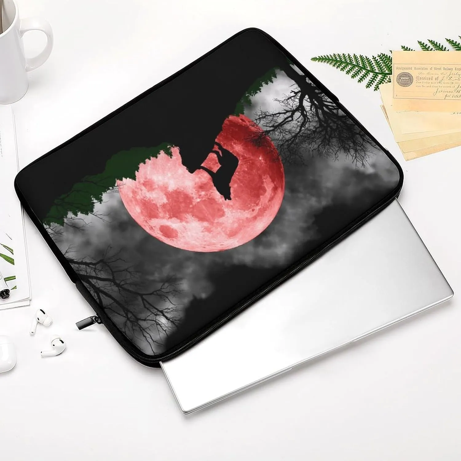 Blood Red Moon Wolf Personalized Laptop Bag Business Casual Laptop Case Slim Computer Bag Briefcase