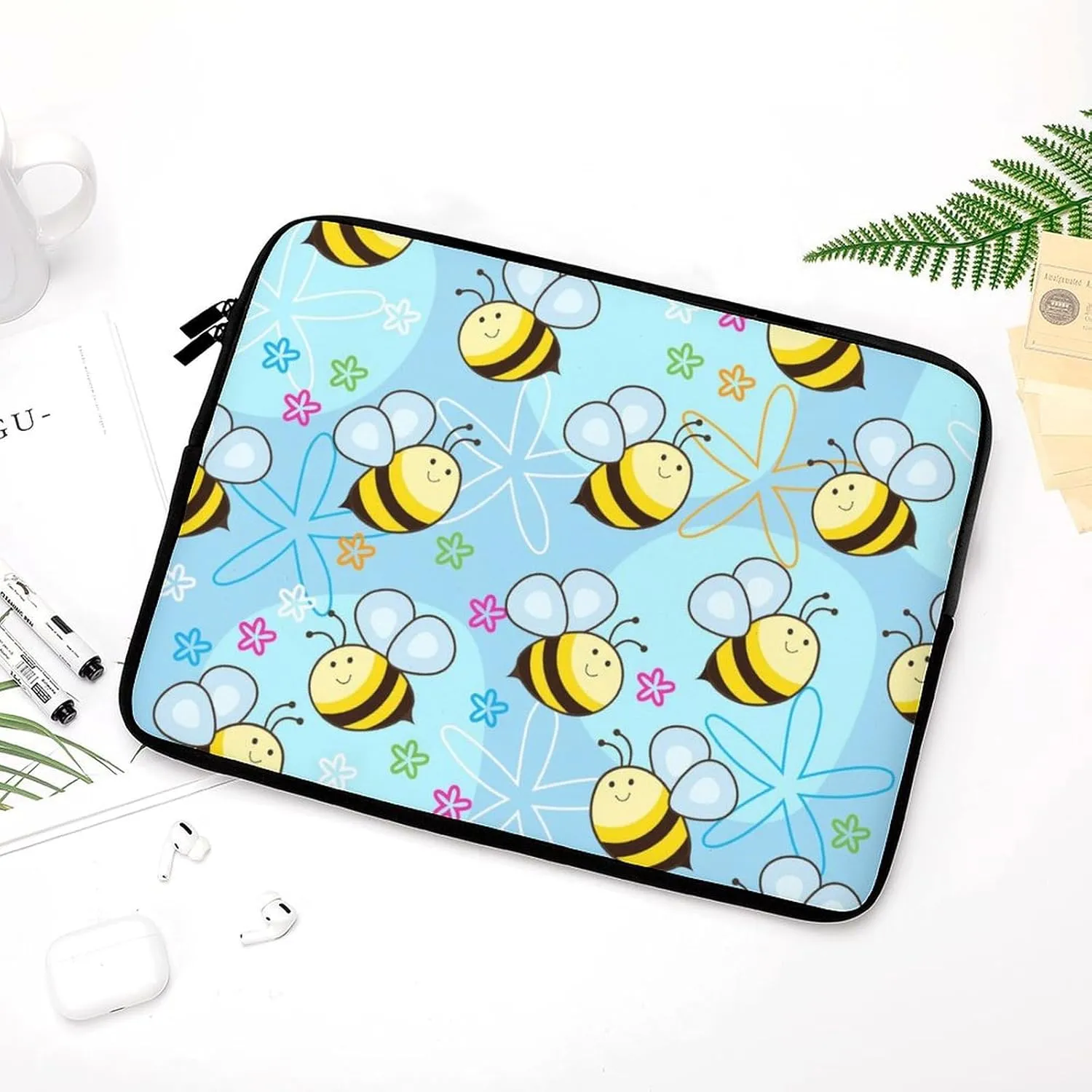 Flying Bees Personalized Laptop Bag Business Casual Laptop Case Slim Computer Bag Briefcase