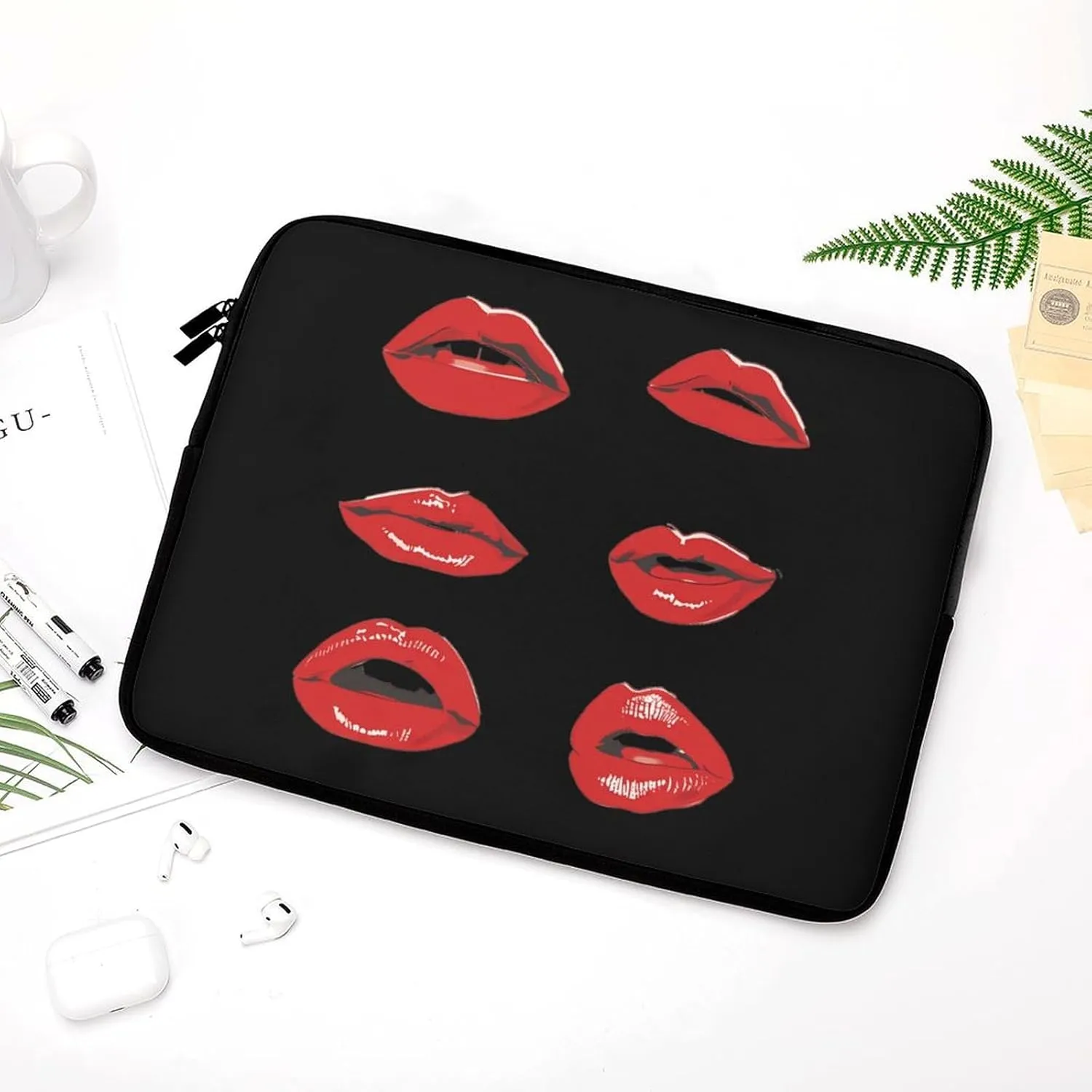 Lipstick Kisses Personalized Laptop Bag Business Casual Laptop Cases Slim Computer Bag Briefcase