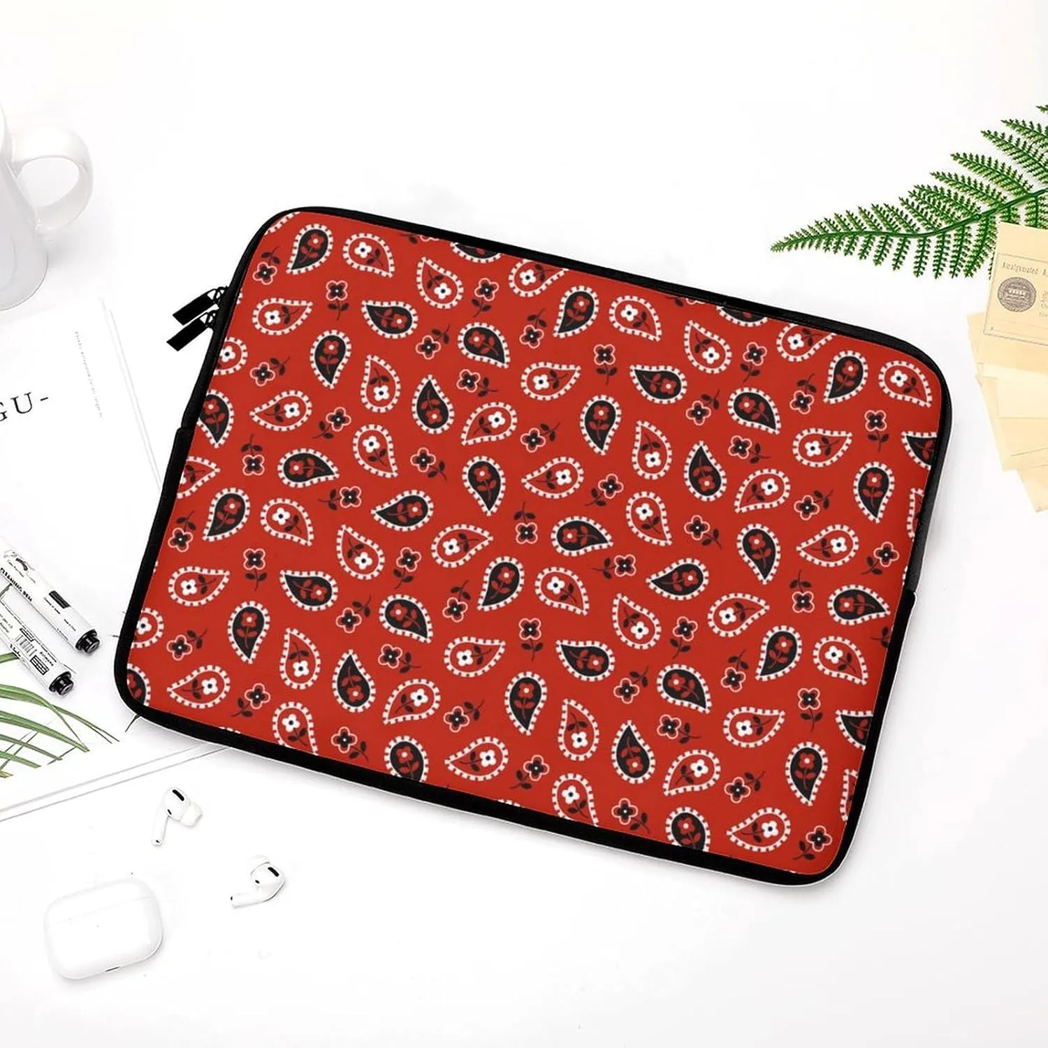 Red Paisley Bandana Personalized Laptop Bag Business Casual Laptop Case Slim Computer Bag Briefcase