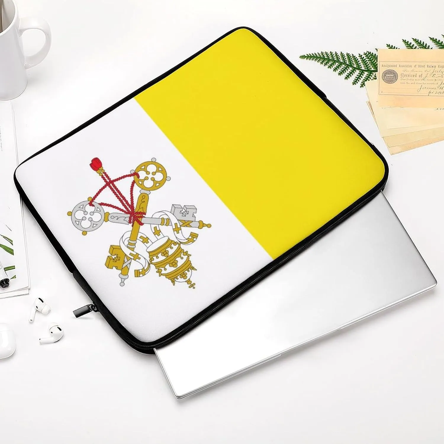 Vatican Flag Personalized Laptop Bag Business Casual Laptop Case Slim Computer Bag Briefcase